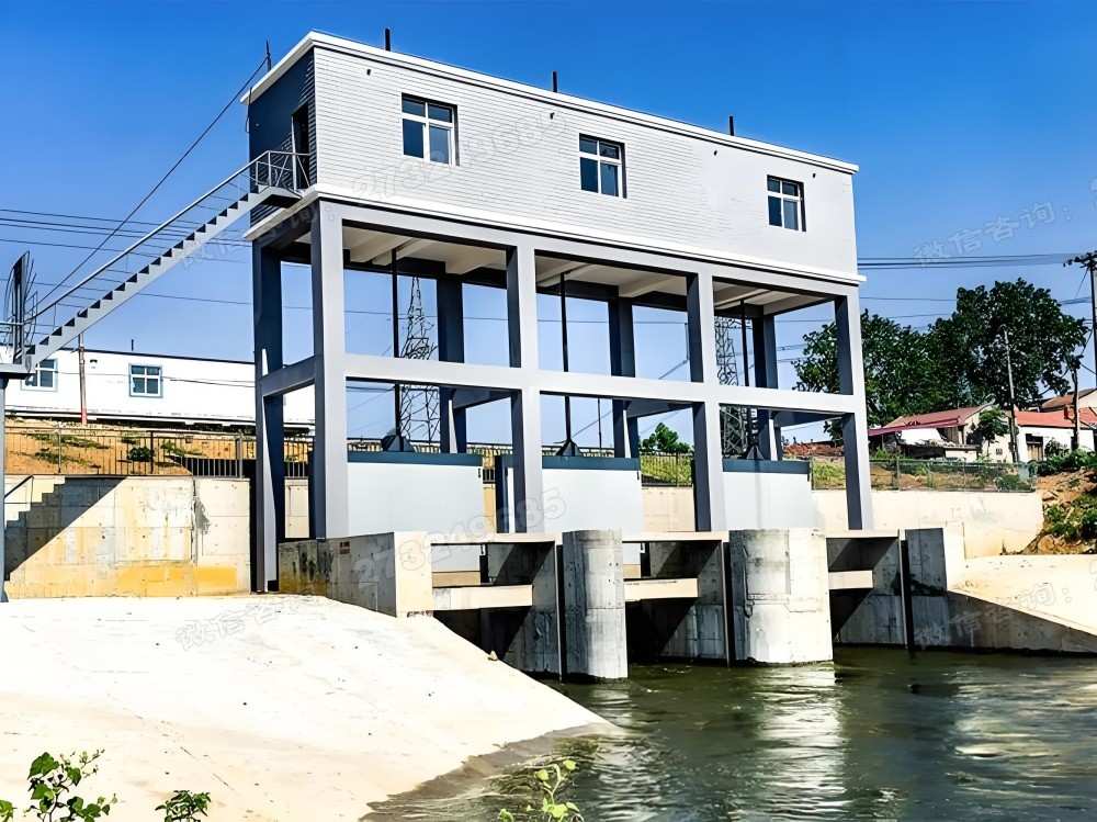 鹤山小型涵闸站闸门