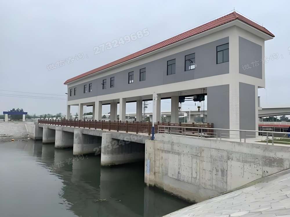 平山河道闸站闸门